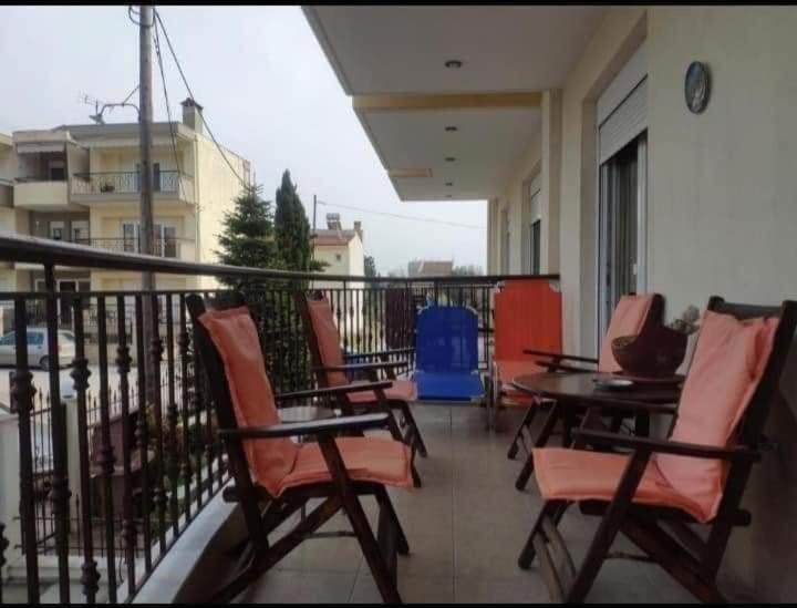 Blue Moon Accommodation Nea Michaniona Exterior photo