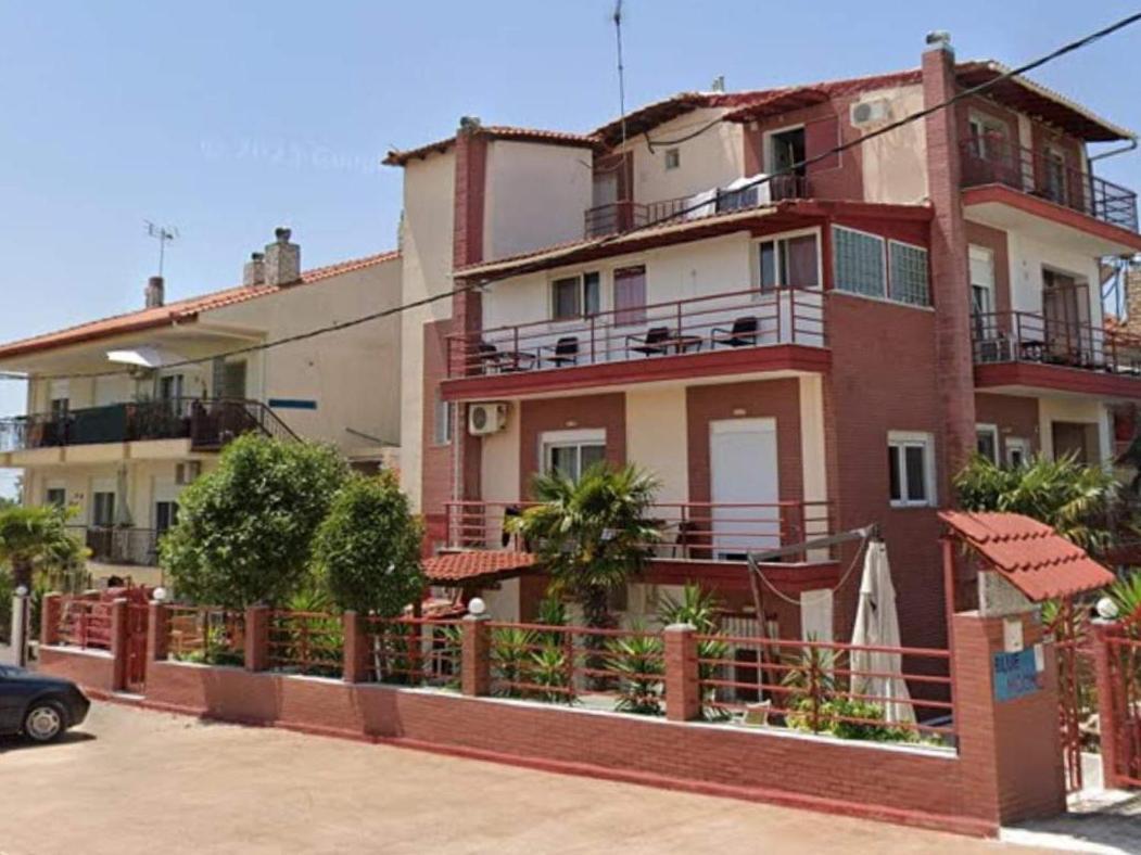 Blue Moon Accommodation Nea Michaniona Exterior photo